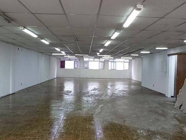 #4451 - Prédio comercial para Locação em Santos - SP