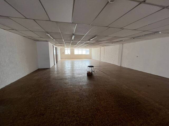 Prédio comercial para Locação em Santos - 4