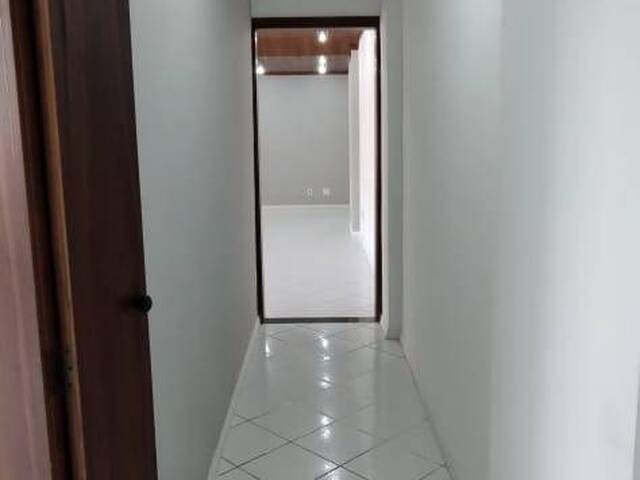 #4470 - Apartamento para Locação em Santos - SP