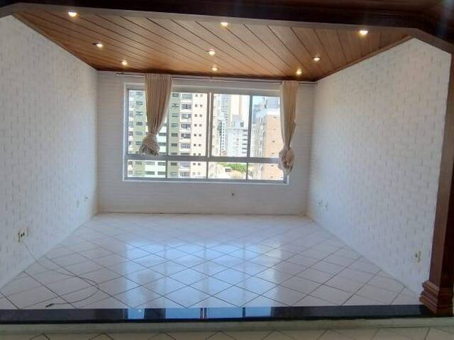 #4470 - Apartamento para Locação em Santos - SP