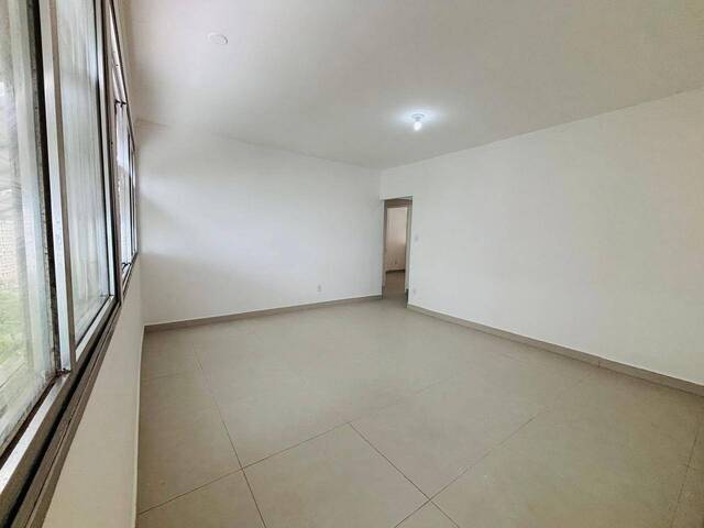 Apartamento para Venda em Santos - 5
