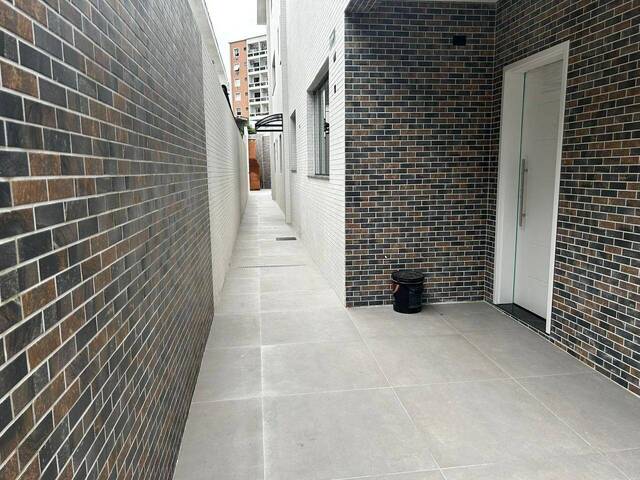 Sobreposta Térrea para Venda em Santos - 3