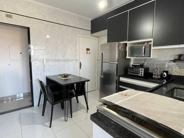 Apartamento para Venda em Santos - 5