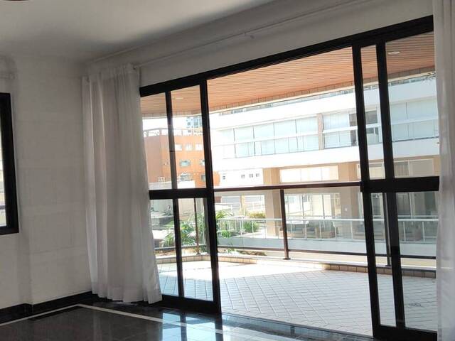 #4566 - Apartamento para Venda em Santos - SP