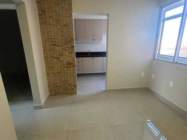 #4575 - Apartamento para Locação em Santos - SP