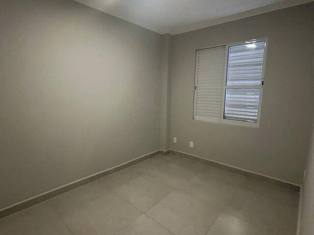 Apartamento para Locação em Santos - 5