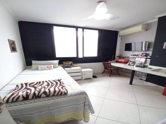 Apartamento para Venda em Santos - 4