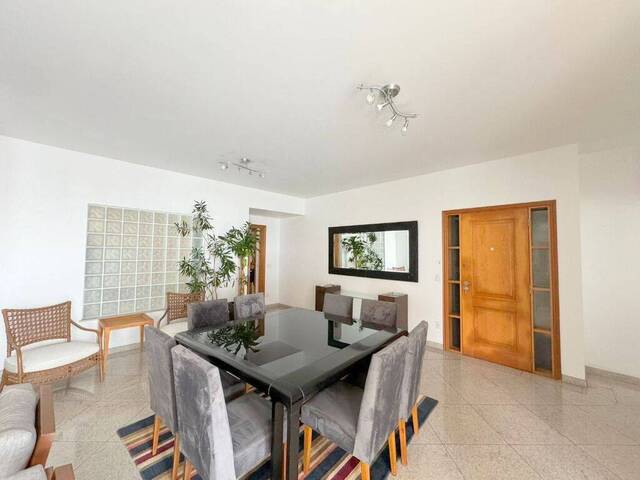 Apartamento para Venda em Santos - 3