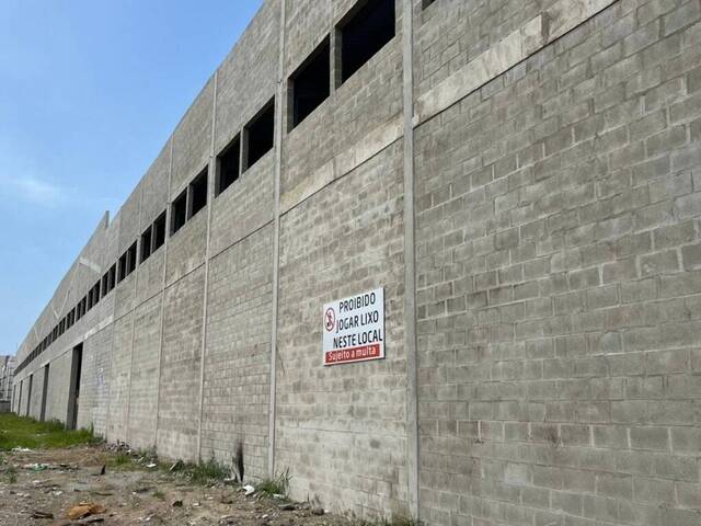 #10504 - Galpão para Locação em Praia Grande - SP