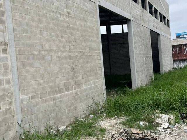 #10504 - Galpão para Locação em Praia Grande - SP