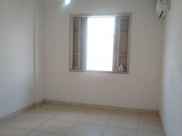 Apartamento para Venda em São Vicente - 5