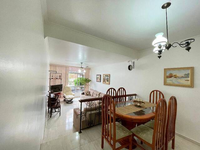 Apartamento para Venda em Santos - 3