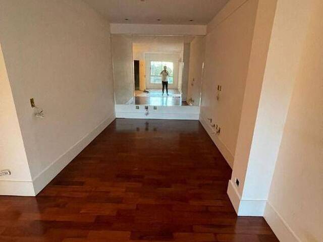 Apartamento para Venda em Santos - 2