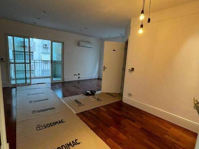 Apartamento para Venda em Santos - 3