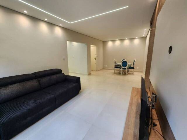 Apartamento para Venda em Santos - 2