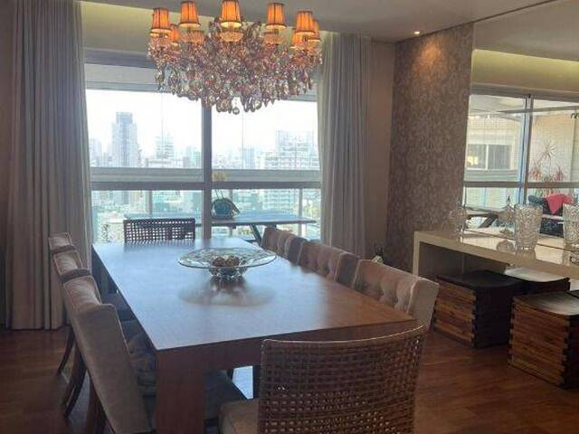 Apartamento para Venda em Santos - 2