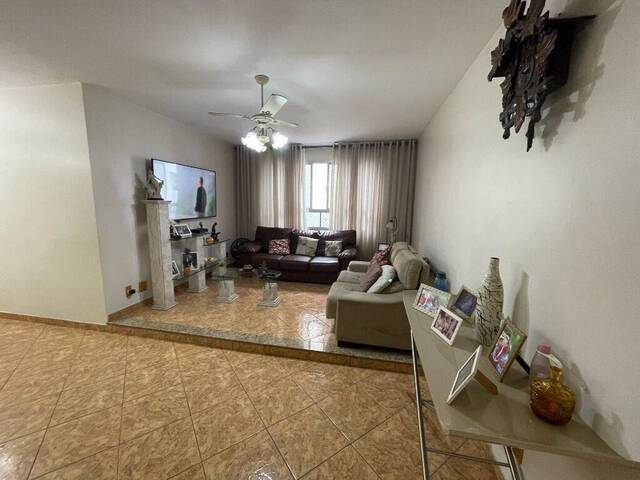 Apartamento para Venda em Santos - 2