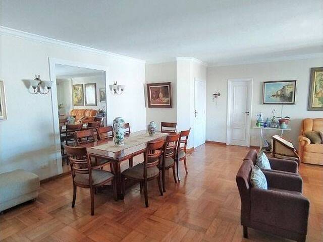 Apartamento para Venda em Santos - 3