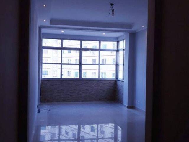 Apartamento para Venda em Santos - 5