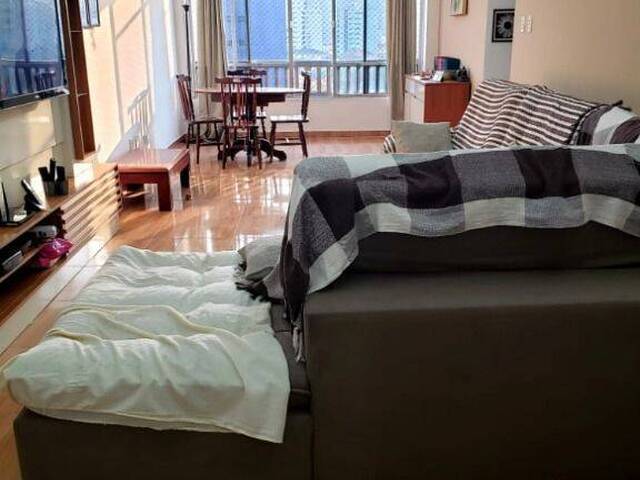 Apartamento para Venda em Santos - 2