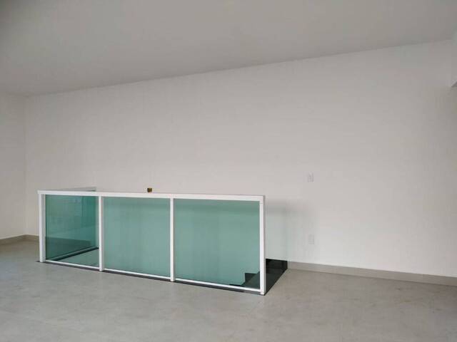 Casa para Venda em Santos - 2