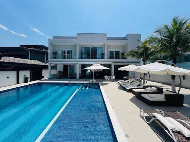 #10085 - Casa para Venda em Guarujá - SP