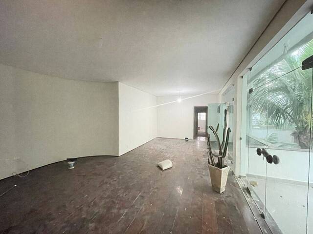 Casa para Venda em Santos - 2