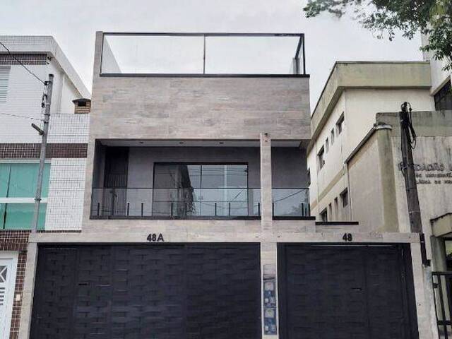 Casa para Venda em Santos - 2