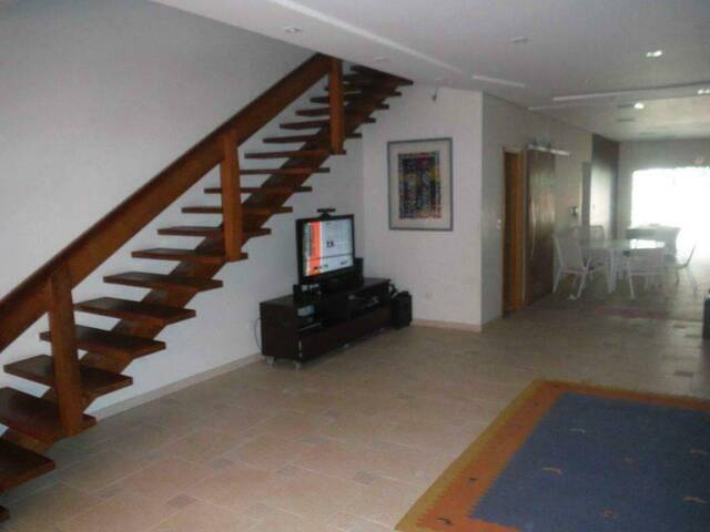 Sobrado para Venda em Santos - 3