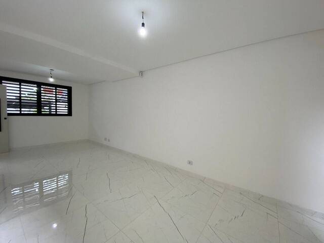#11389 - Sobrado para Venda em Santos - SP