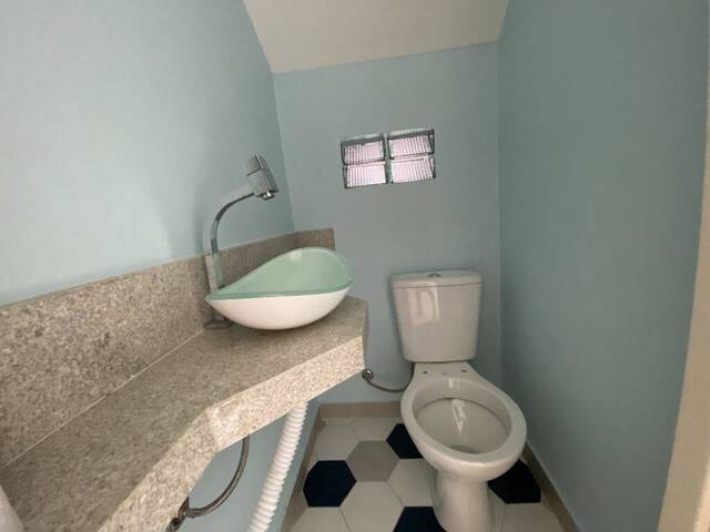 Sobrado para Venda em Santos - 4