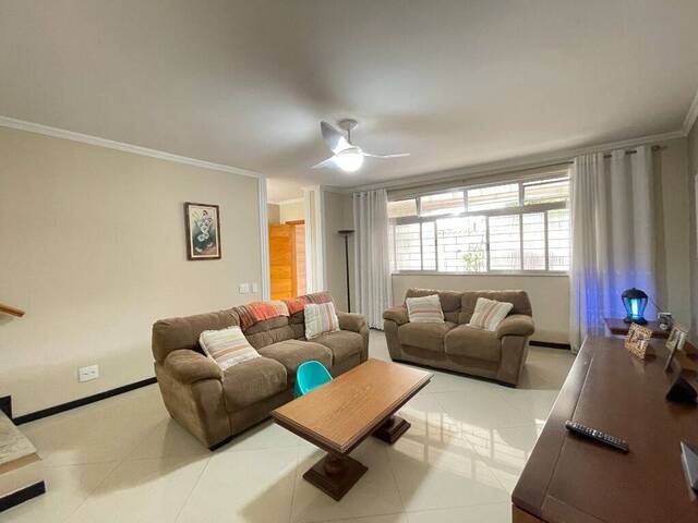 Sobrado para Venda em Santos - 4