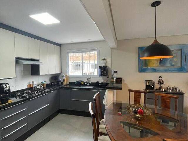 Village para Venda em Santos - 2