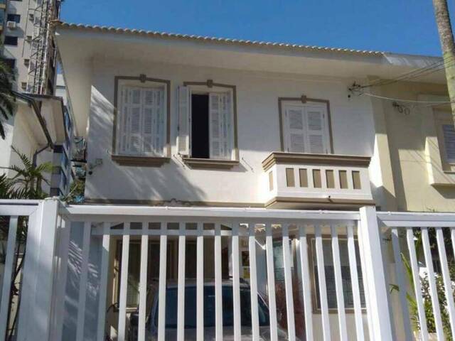 Casa para Venda em Santos - 2