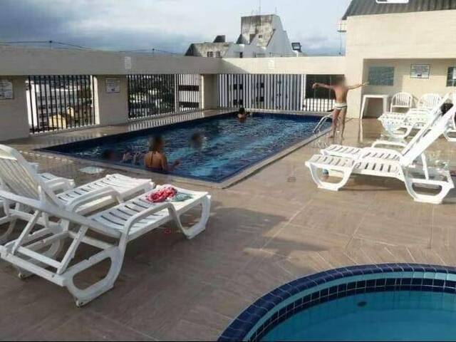 Apartamento para Venda em São Vicente - 2