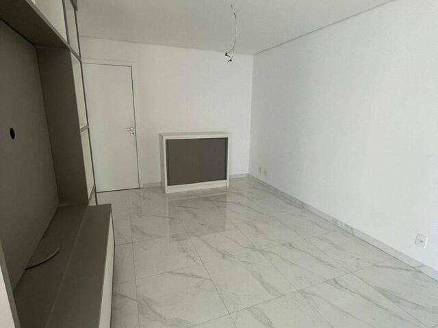 Apartamento para Venda em Santos - 5