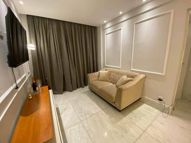 Apartamento para Venda em Santos - 2