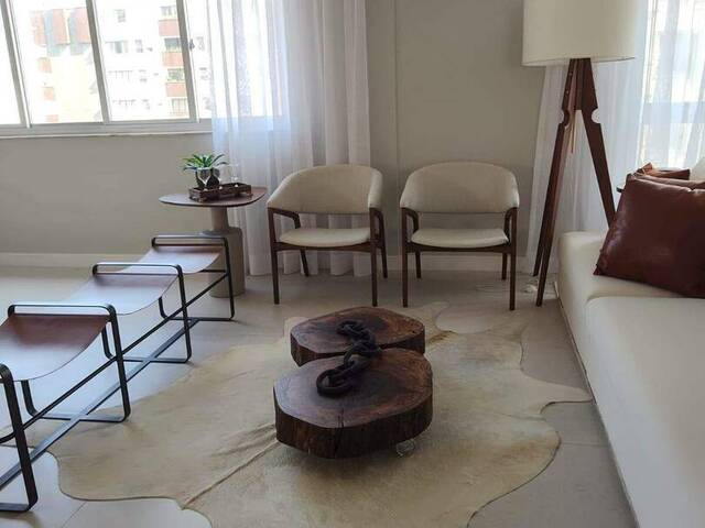 Apartamento para Venda em Santos - 2