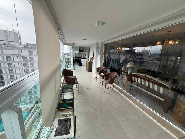 Apartamento para Venda em Santos - 5
