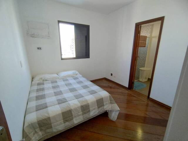 Apartamento para Venda em Santos - 4
