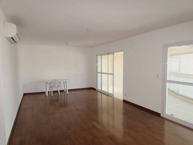 Apartamento para Venda em Santos - 5