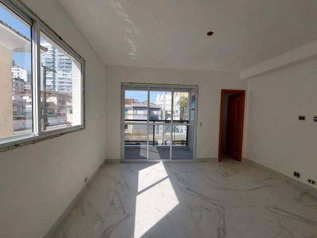 Casa para Venda em Santos - 2