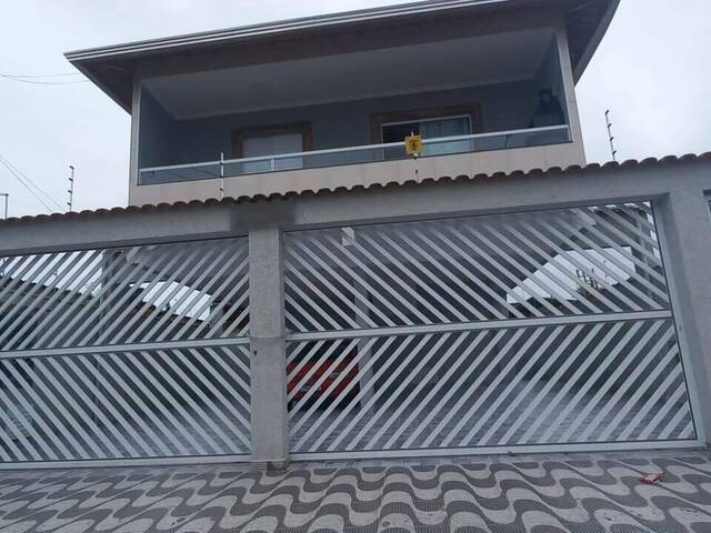 Venda em Jardim Melvi - Praia Grande