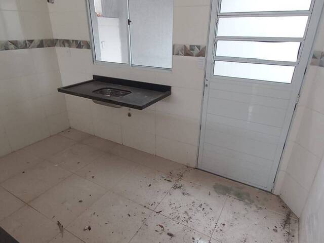 Casa para Venda em Praia Grande - 4