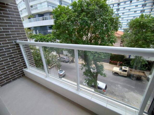 Apartamento para Venda em Santos - 2