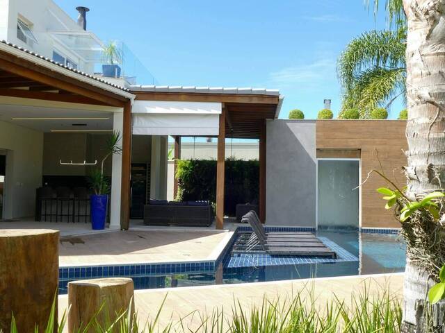 Venda em Jardim Acapulco - Guarujá