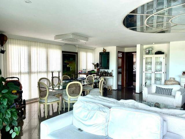 Apartamento para Venda em Santos - 3