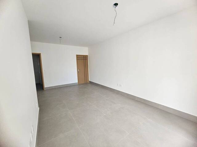 Apartamento para Venda em Santos - 2