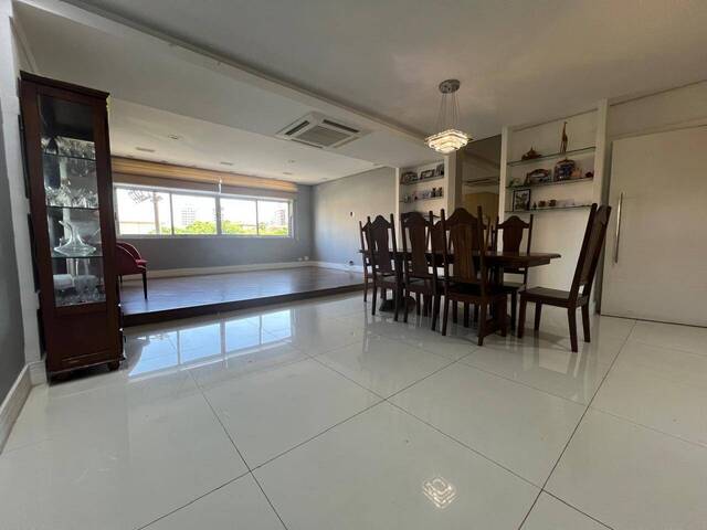 Apartamento para Venda em Santos - 4