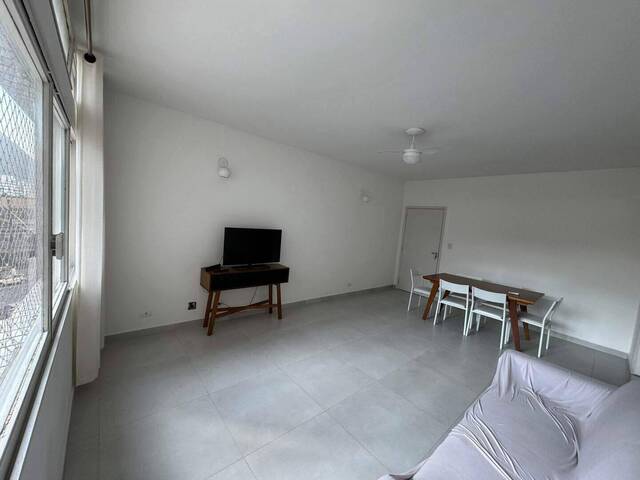 Apartamento para Venda em Santos - 4